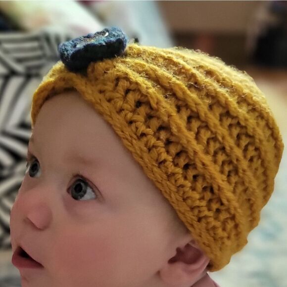 Hand Knitted Turban Style Baby Winter Cap - Picture 3 of 6